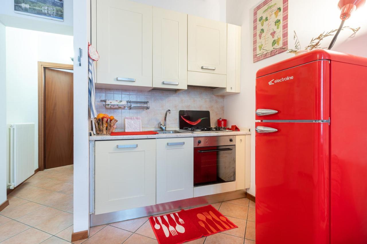 Parma Historic Center Apartment 7Min From Duomo Buitenkant foto