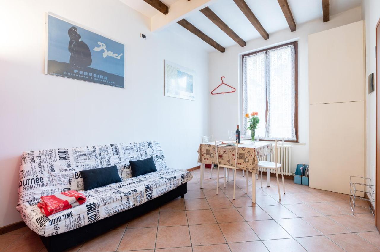 Parma Historic Center Apartment 7Min From Duomo Buitenkant foto