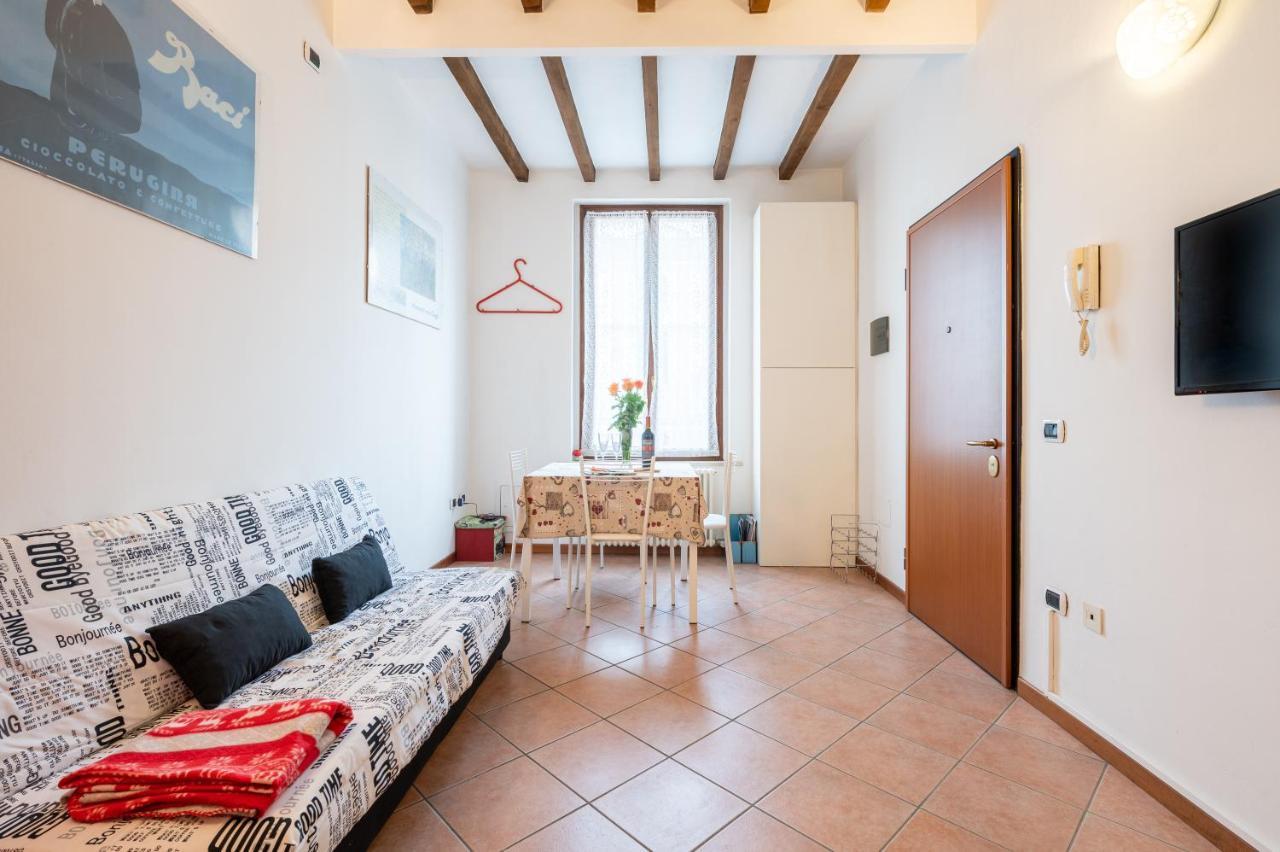 Parma Historic Center Apartment 7Min From Duomo Buitenkant foto