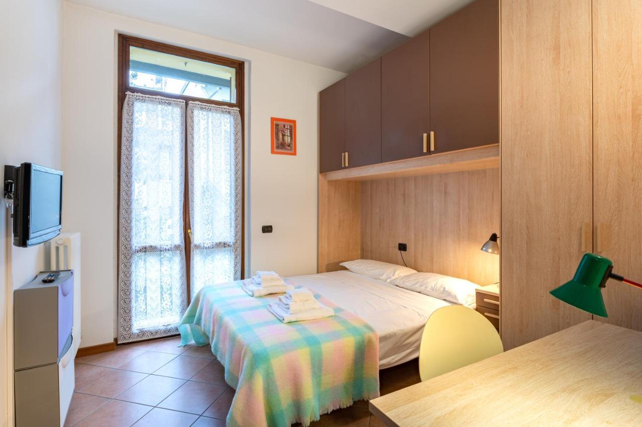 Parma Historic Center Apartment 7Min From Duomo Buitenkant foto